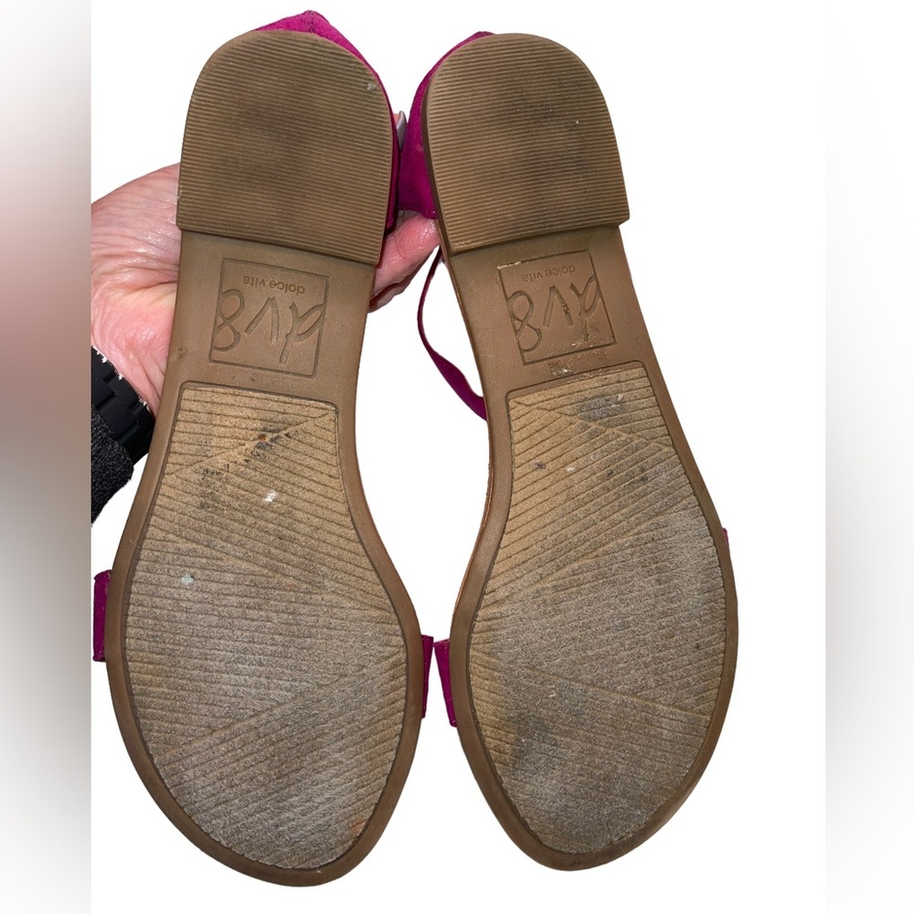 Dolce Vita - flats with ankle strap - suede - Magenta - size 6.5 EUC - Picture 9 of 9